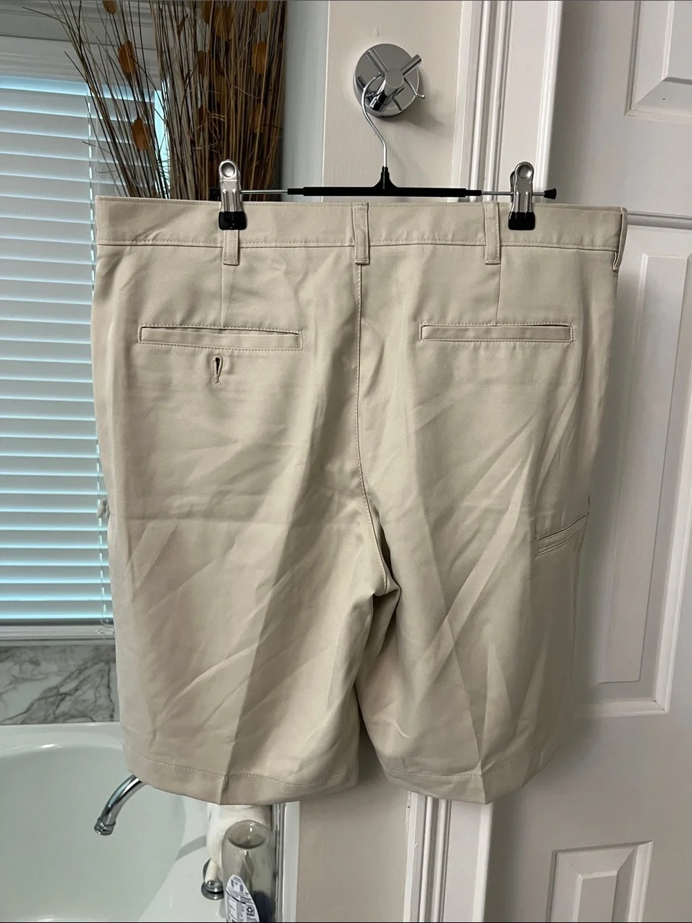 PGA Tour Khaki Flat Front Men’s Shorts